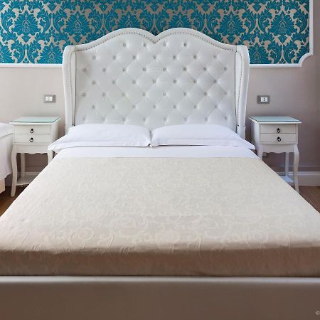 Opera Relais Bed & Breakfast Messina Bagian luar foto